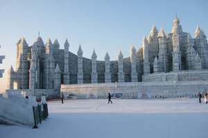 秋冬去雪鄉旅遊5日遊-體驗潑水成(chéng)冰、雪山寒地溫泉篝火晚會(huì)